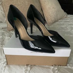 Jessica Simpson Black Patent Pumps